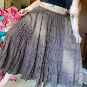 Brown tiered maxi skirt 4x